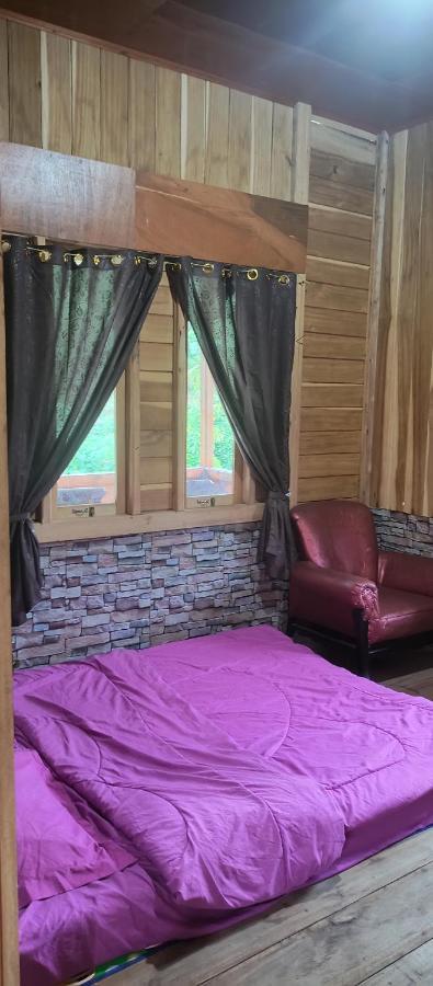 Talaga Tomohon Home Stay And Fishing Pond Exteriör bild